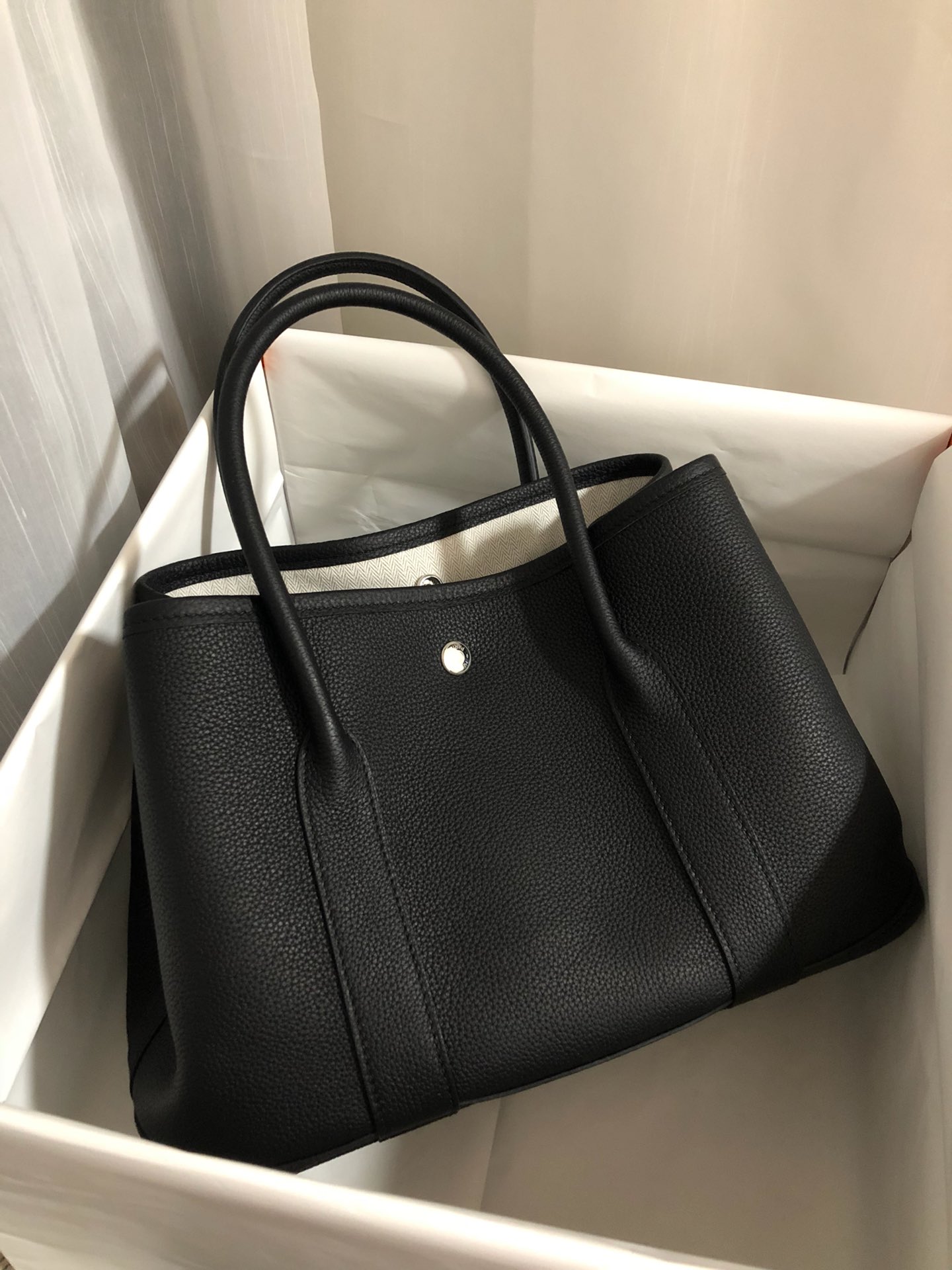 Hermes Garden Party 30cm Tote Handbag In Black Clemence Leather